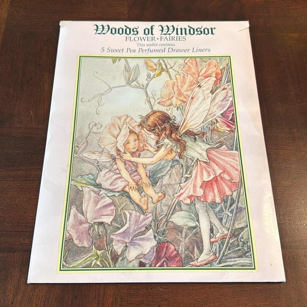 Flower Fairies Perfumed Drawer Liners Woods of Windsor Fairy